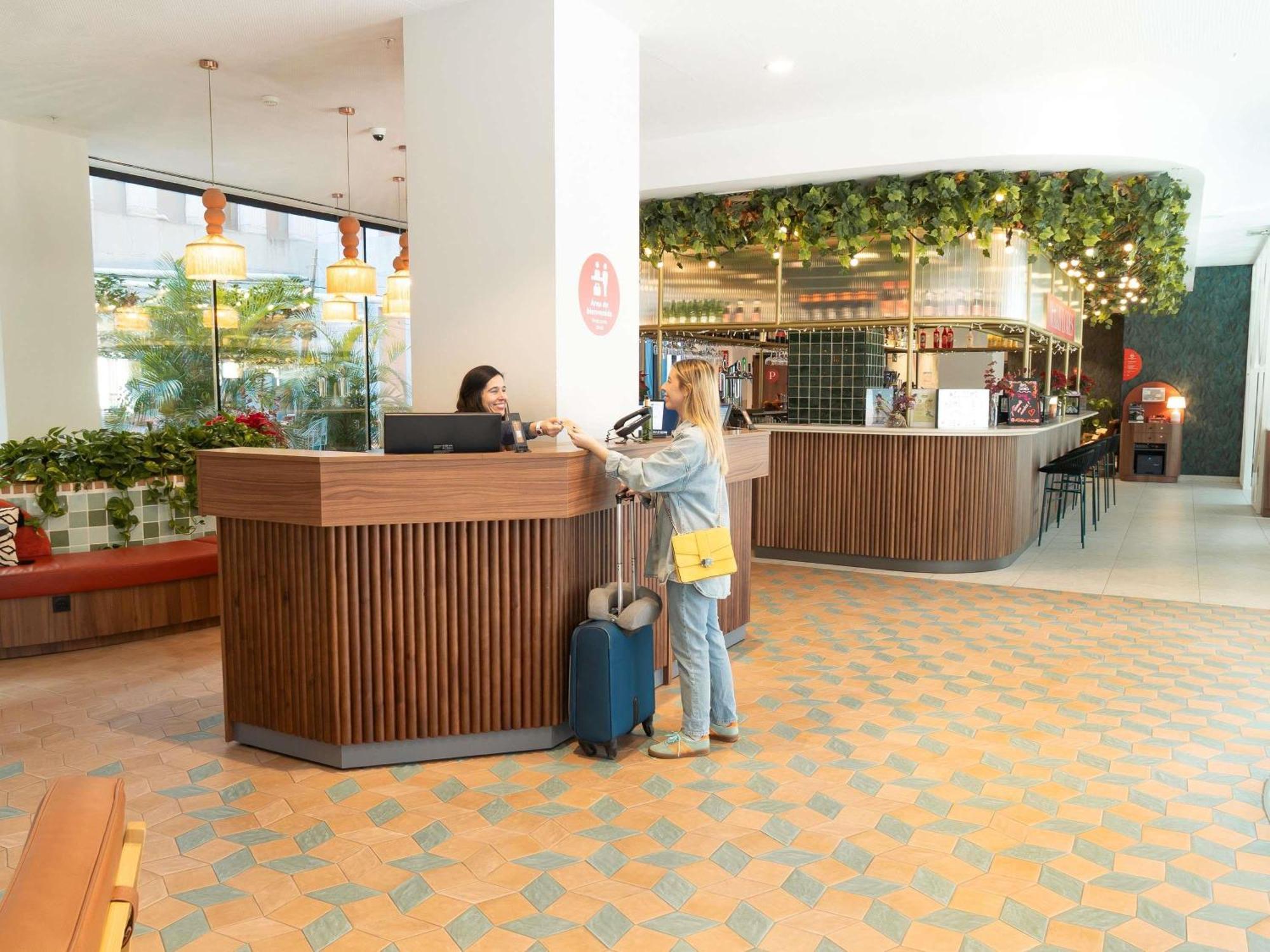 Ibis Styles Sevilla City Santa Justa المظهر الخارجي الصورة